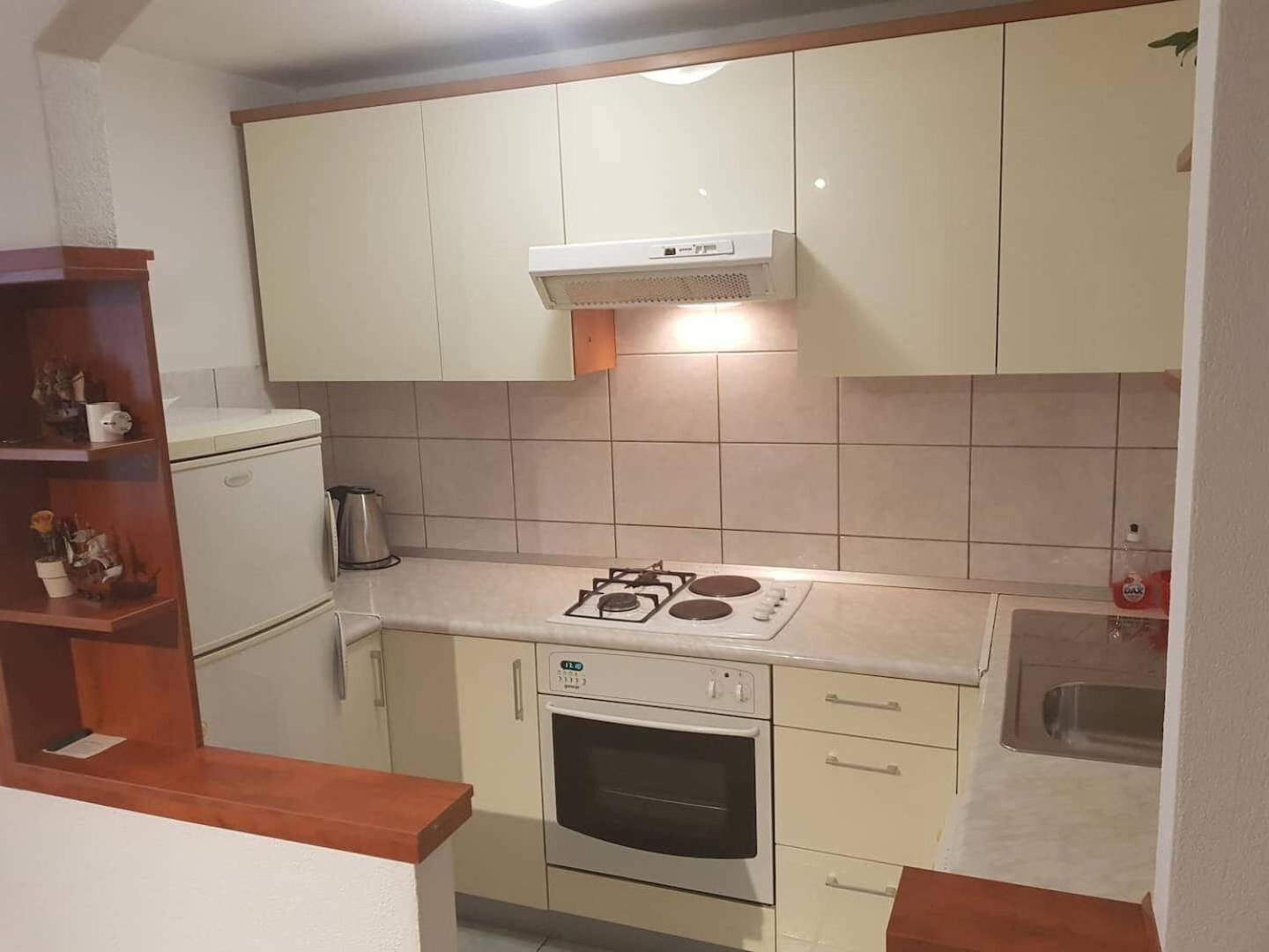 Apartments Mila Μακάρσκα Εξωτερικό φωτογραφία